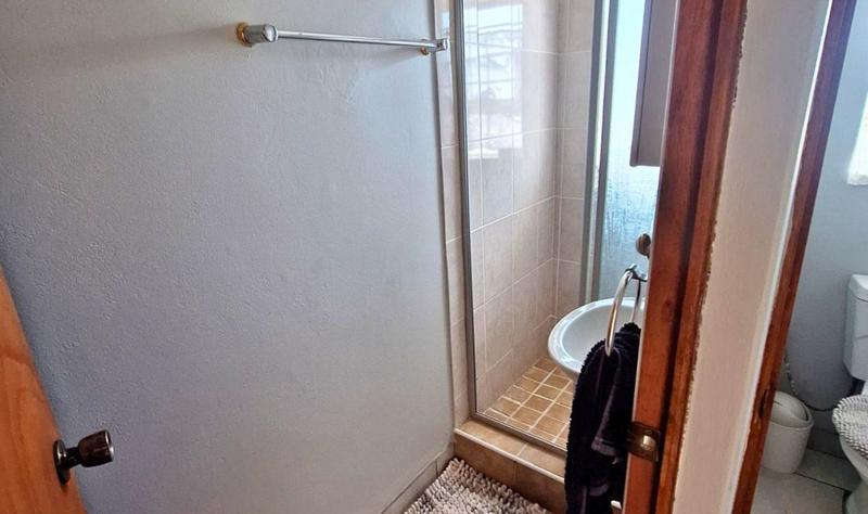 5 Bedroom Property for Sale in Dana Bay Western Cape
